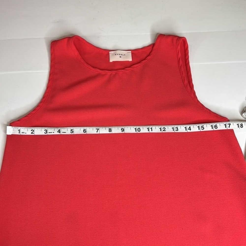 EVERLY Women’s Pink White Scalloped Hem Tank Top Sz S - Picture 8 of 8